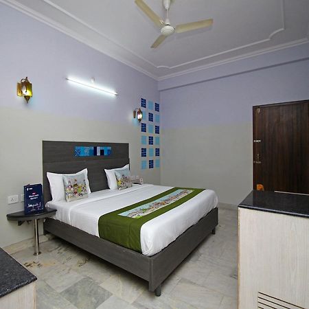 Oyo 1143 Hotel Rdb Palace Jaipur Buitenkant foto