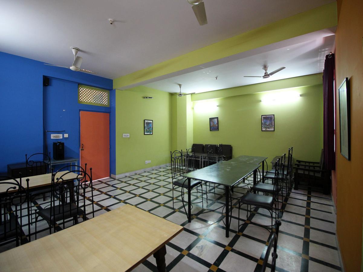 Oyo 1143 Hotel Rdb Palace Jaipur Buitenkant foto