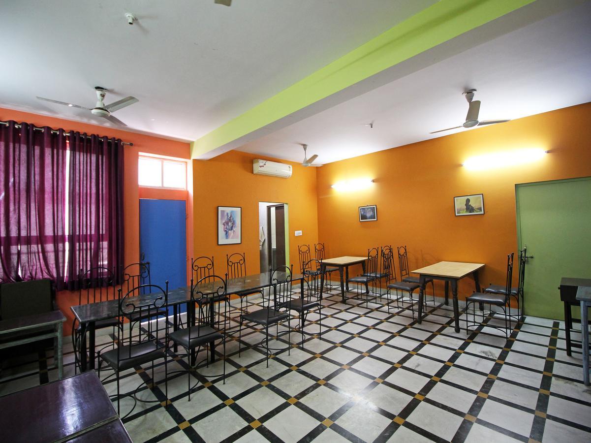 Oyo 1143 Hotel Rdb Palace Jaipur Buitenkant foto
